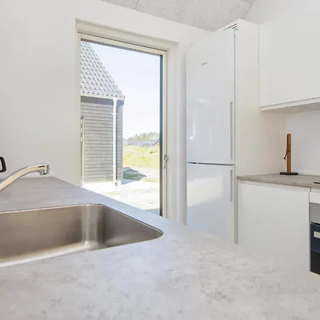 Feriehus 4 Bedroom Beautiful In Romo *