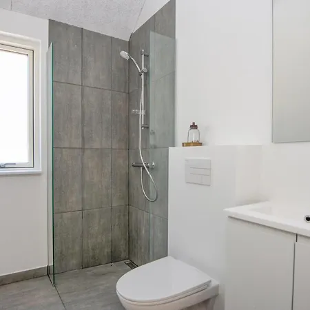 4 Bedroom Beautiful In Romo