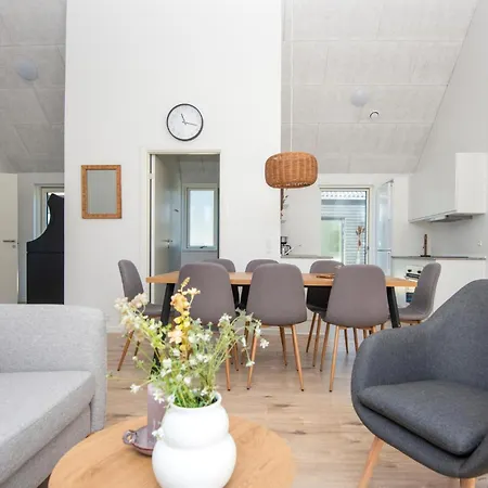 4 Bedroom Beautiful In Romo Kongsmark